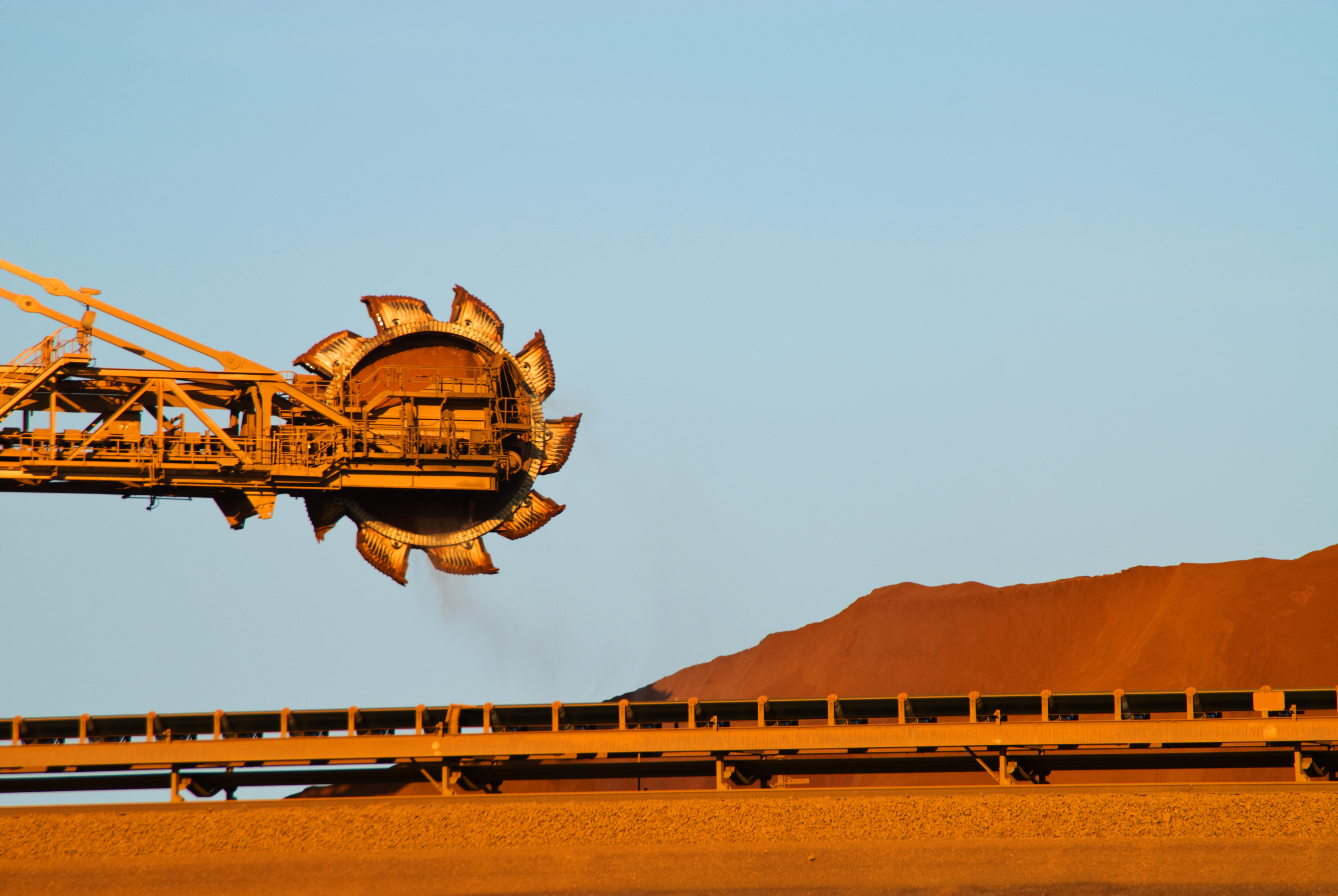 iStock-96277831_Iron ore